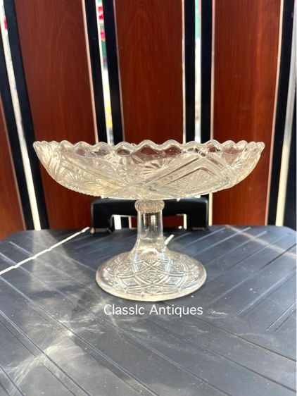 พานแก้ว ใบใหญ่ โบราณเก่าสะสม