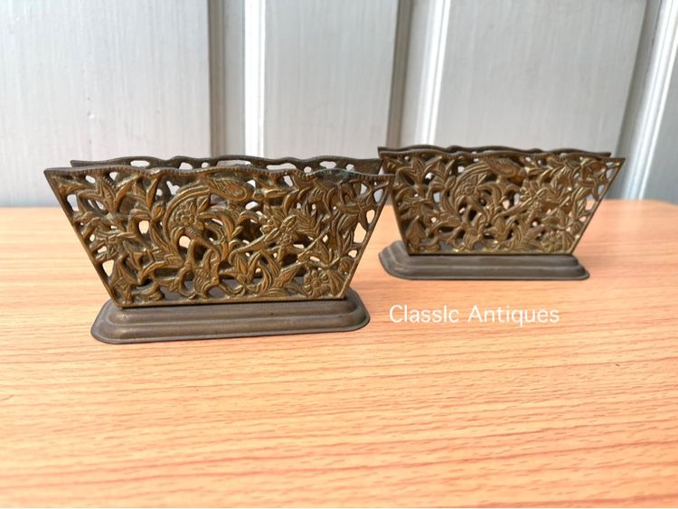 ที่เสียบกระดาษ ทองเหลืองแกะลายวิหคชมบุปผา เก่าสะสม