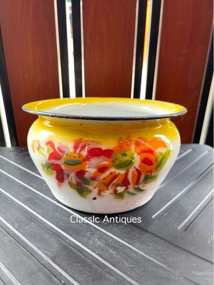 กระโถนสังกะสี ลายดอก โบราณเก่าสะสม