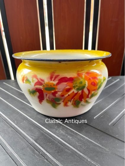 กระโถนสังกะสี ลายดอก โบราณเก่าสะสม รูปที่ 2