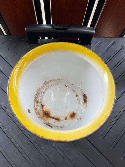 กระโถนสังกะสี ลายดอก โบราณเก่าสะสม รูปที่ 8