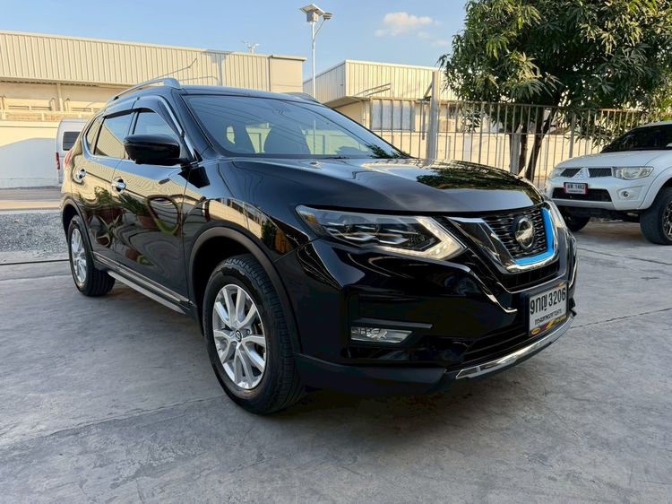 Nissan X-Trail 2019 2.0 V Hybrid 4WD Sedan ไฮบริด ไม่ติดแก๊ส เกียร์อัตโนมัติ ดำ รูปที่ 3