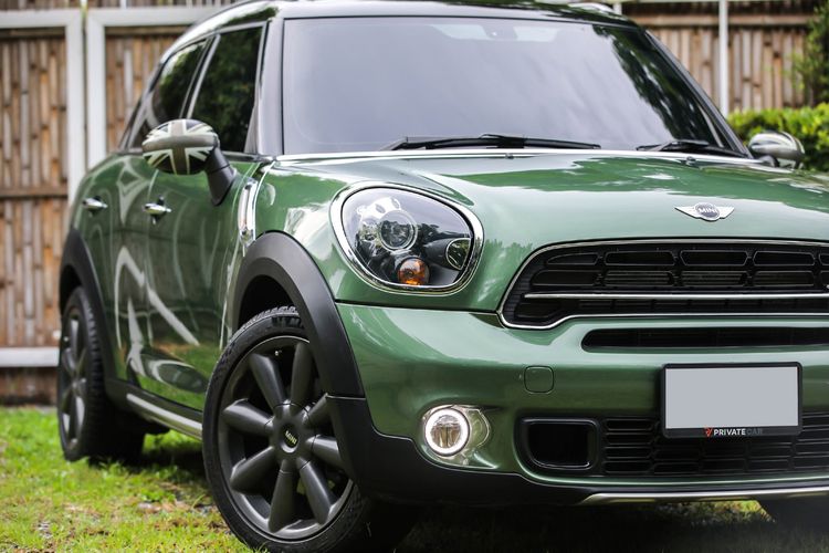 Mini COUNTRYMAN 2015 2.0 SD ALL4 4WD Sedan ดีเซล ไม่ติดแก๊ส เกียร์อัตโนมัติ เขียว รูปที่ 2
