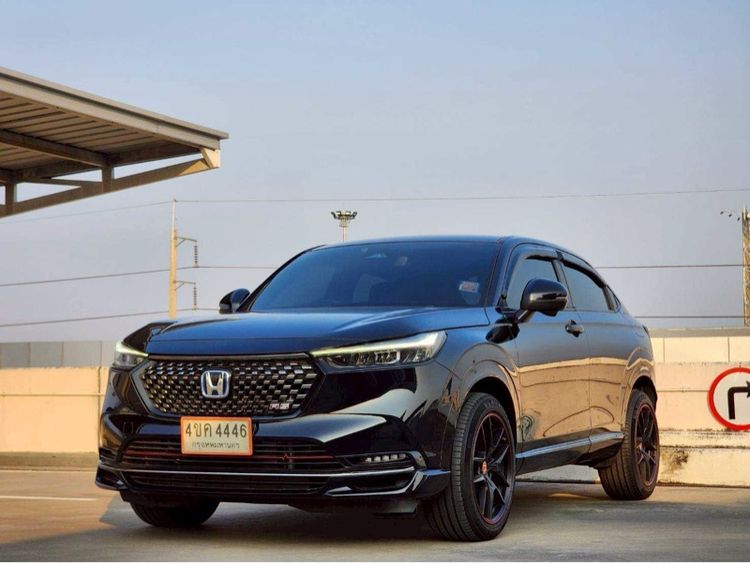 Honda HR-V 2022 1.5 e:HEV RS Utility-car ปลั๊กอินไฮบริด (PHEV) ไม่ติดแก๊ส เกียร์อัตโนมัติ ดำ รูปที่ 2