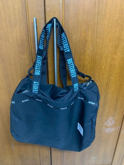 Butterfly Radfin Light Duffle (รุ่น 62910) มือสอง สภาพพอใช้ เป็นกระเป๋าอเนกประสงค์สำหรับใส่อุปกรณ์กีฬา  รูปที่ 6