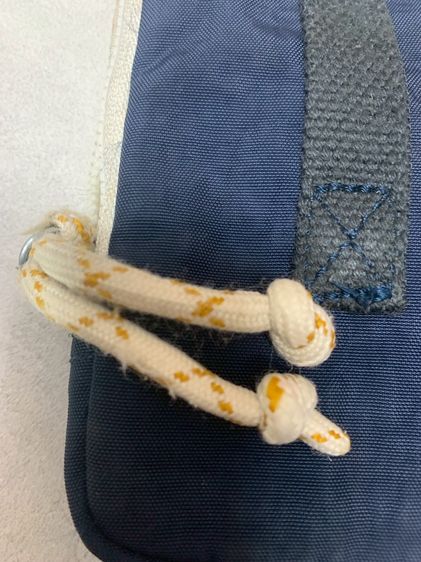  Kipling Clark Phone Bag มือสอง สภาพพอใช้ รูปที่ 8