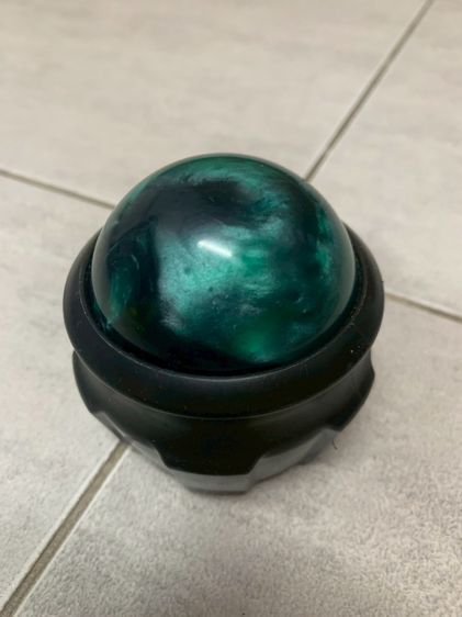 ลูกกลิ้งนวดแบบมือถือ (Hand-Held Roll On Massage Tool) มือสอง สภาพดีมาก