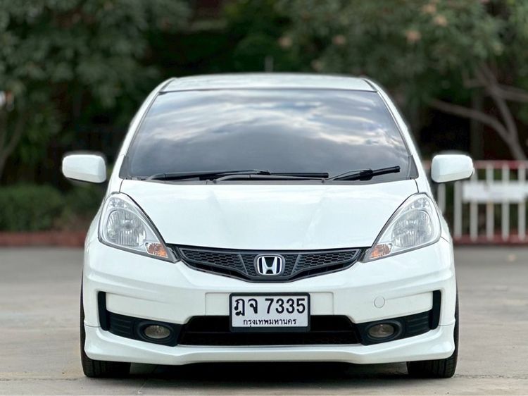Honda Jazz 2010 1.5 V i-VTEC Sedan เบนซิน ไม่ติดแก๊ส เกียร์อัตโนมัติ ขาว รูปที่ 3