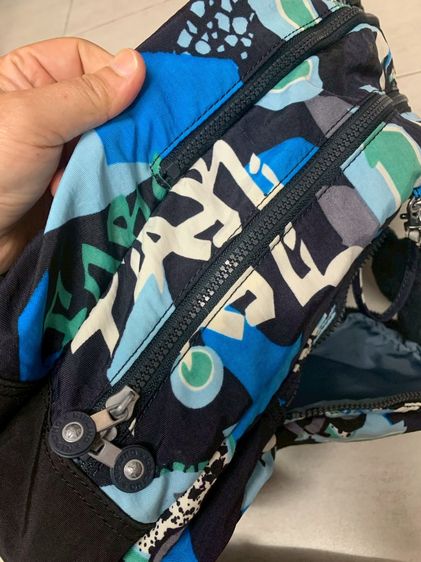  Kipling Seoul Go ไซส์ Large (หรือไซส์มาตรฐาน) มือสอง สภาพดีมาก รูปที่ 11