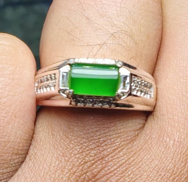 แหวนหยก รูปที่ 4