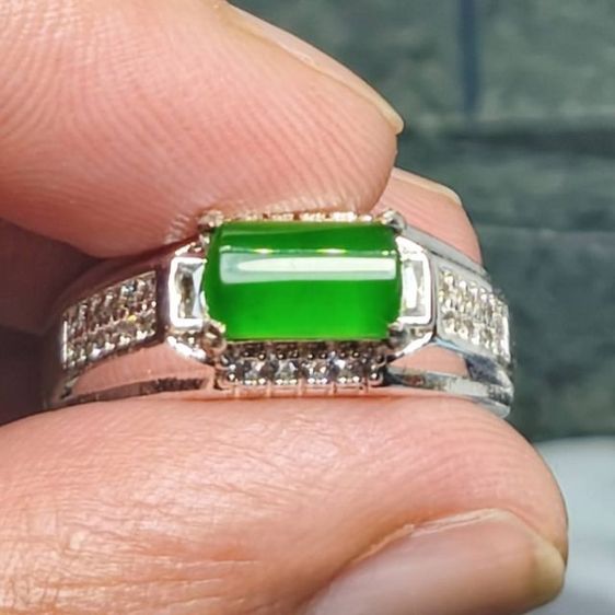 แหวนหยก รูปที่ 15