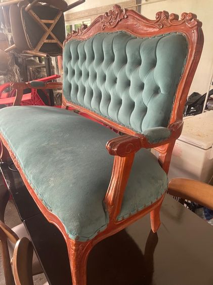 โซฟาหลุยส์ไม้สักมือสองสภาพดี รูปที่ 2