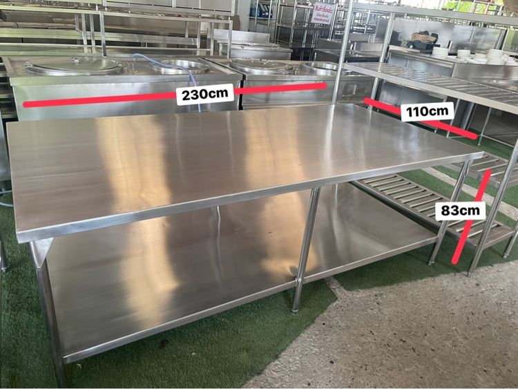 โต๊ะเตรียมอาหารเกรด 304 งานหนาสภาพดีแข็งแรง