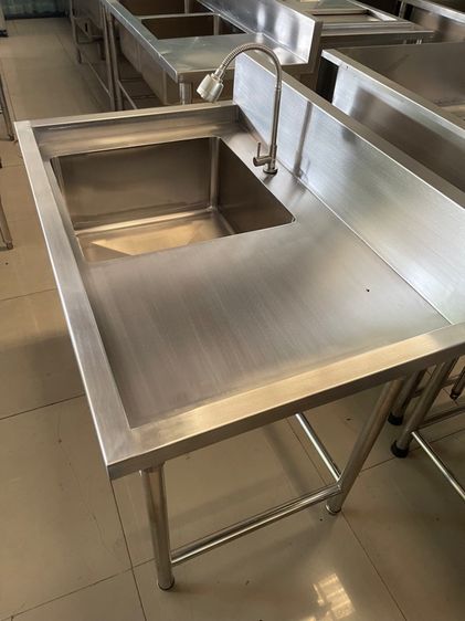ซิงค์ล้างจานหนึ่งหลุมพร้อมที่พักของสแตนเลสแท้เกรด 304 งานหนาสภาพเหมือนใหม่ รูปที่ 6