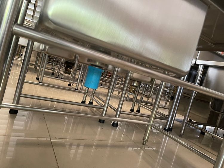 ซิงค์ล้างจานหนึ่งหลุมพร้อมที่พักของสแตนเลสแท้เกรด 304 งานหนาสภาพเหมือนใหม่ รูปที่ 9