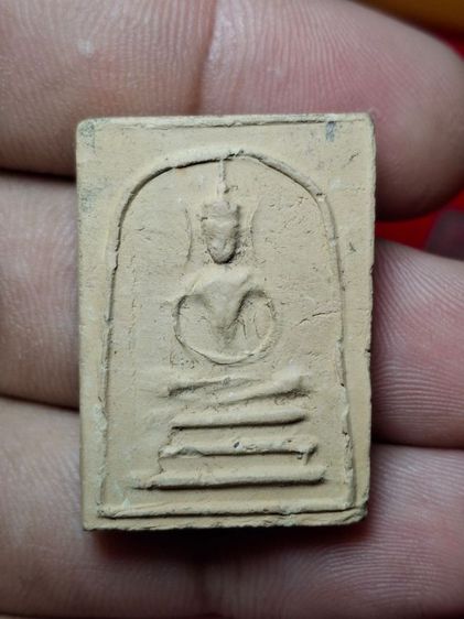 สมเด็จเศียรโตหูบายศรีเนื้อดินผสมผงหลวงพ่อกวย รูปที่ 2