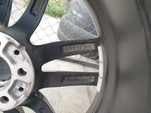 เศษล้อแท้ BMW 5รู112 ขอบ18 กว้าง 8 ET 30 สภาพสวยๆ พร้อมยางอะไหล่ป้ายแดง เป็นยางRunFlat Pirelli ใส่รถรุ่นไหนสอบถามได้ครับ พร้อมเปลี่ยน ถ่วงล้ รูปที่ 4