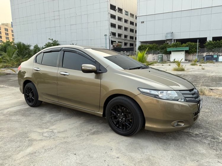 รถ Honda City 1.5 Sv i-VTEC สี น้ำตาล
