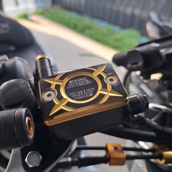 ฝาเบรค Kamui สีทอง 1คู่