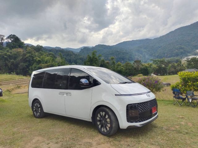 Hyundai Staria 2023 PREMIUM 2.2 Utility-car ดีเซล ไม่ติดแก๊ส เกียร์อัตโนมัติ ขาว รูปที่ 4