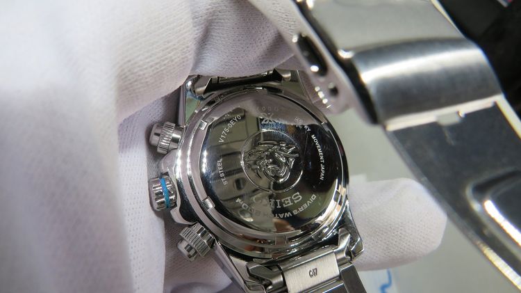 Seiko Prospex chronograph Diver’s200M  Solar Powered   รุ่น SSC781P1  BATMAN รูปที่ 7