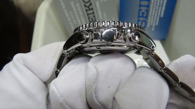 Seiko Prospex chronograph Diver’s200M  Solar Powered   รุ่น SSC781P1  BATMAN รูปที่ 8