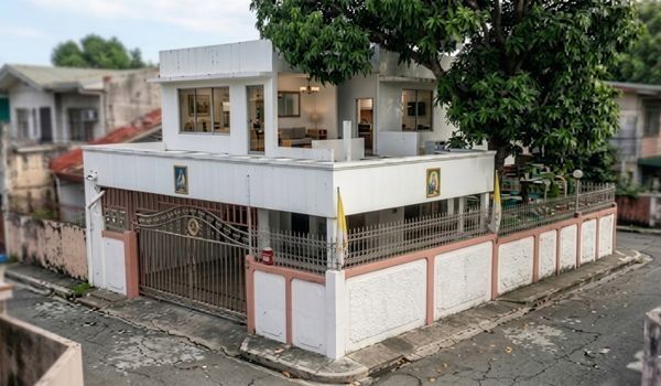 ขายด่วน บ้านเดี่ยว 2 ชั้นพร้อมที่ดิน ย่านสุขุมวิท ราคาถูก ย่าน ใกล้ BTS ปุณณวิถี