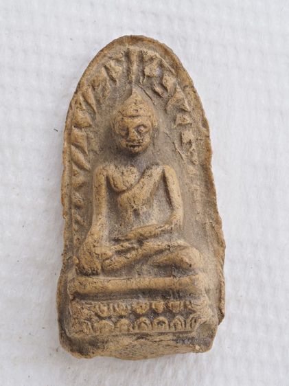 พระรอด 27016910