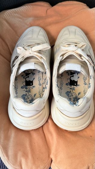รองเท้า Gucci  รูปที่ 4