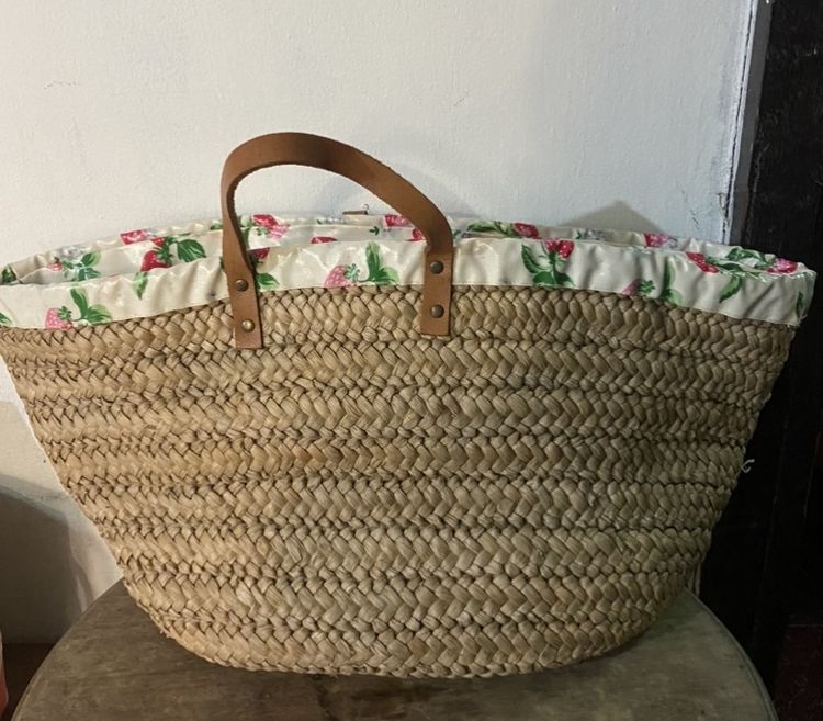 กระเป๋าสานใบใหญ่ Cath Kidston 