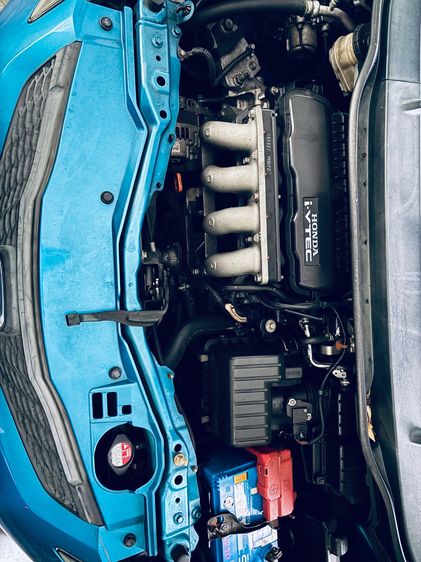 รถ Honda Jazz 1.5 V i-VTEC สี ฟ้า
