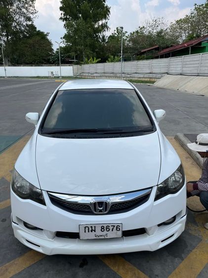 Honda Civic 2010 1.8 E i-VTEC Sedan เบนซิน ไม่ติดแก๊ส เกียร์อัตโนมัติ ขาว รูปที่ 2