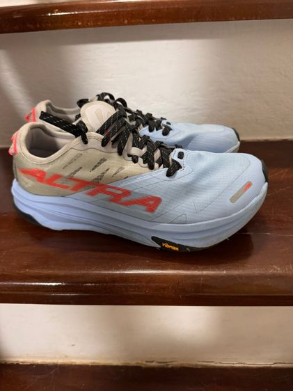 รองเท้าเทรล รูปที่ 4