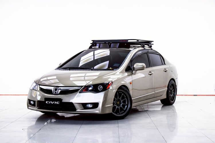 รถ Honda Civic 1.8 S i-VTEC สี น้ำตาล
