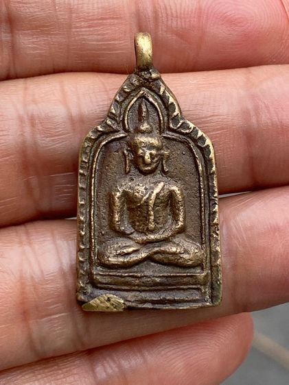 หลวงพ่อแป้นหลังแพะ