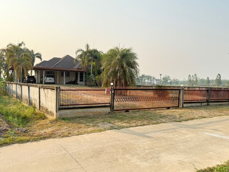 ขายบ้าน พร้อมที่ดิน