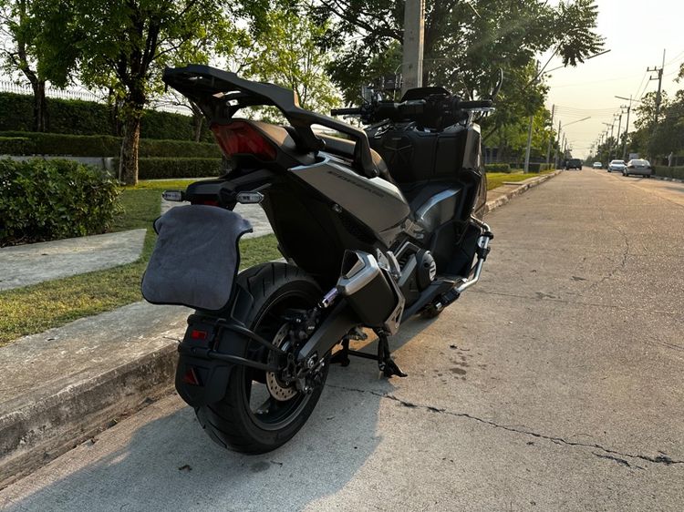 Honda Forza750 ปี 2025 อายุ 7 เดือน เจ้าของขายเอง รูปที่ 7