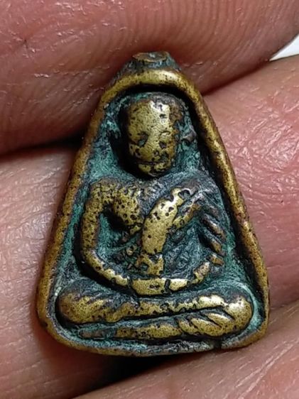 หลวงพ่อเงิน จอบเล็ก วัดบางคลาน