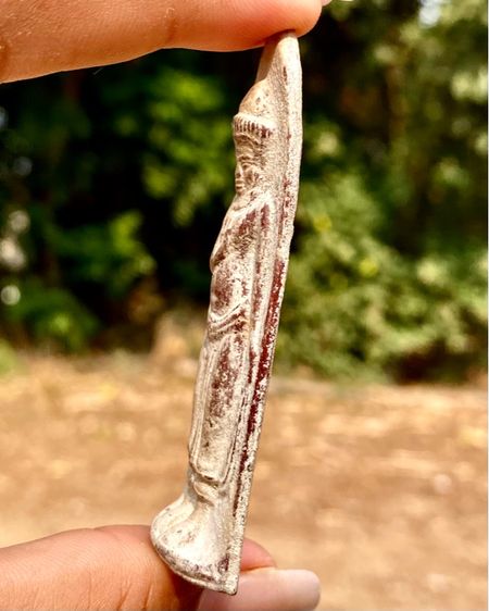 พระร่วงหลังรางปืน (พิมพ์เล็ก) รูปที่ 3