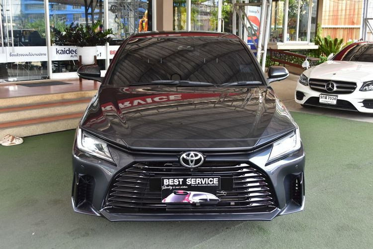 Toyota Yaris ATIV 2025 1.2 Premium Sedan เบนซิน ไม่ติดแก๊ส เกียร์อัตโนมัติ เทา รูปที่ 2