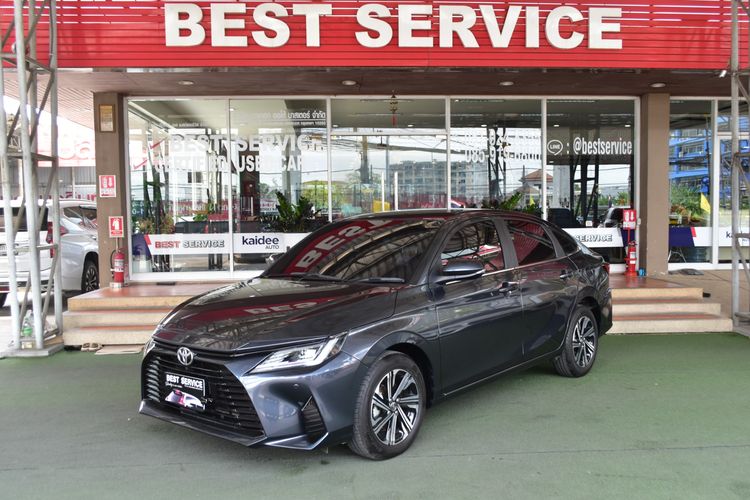 รถ Toyota Yaris ATIV 1.2 Premium สี เทา