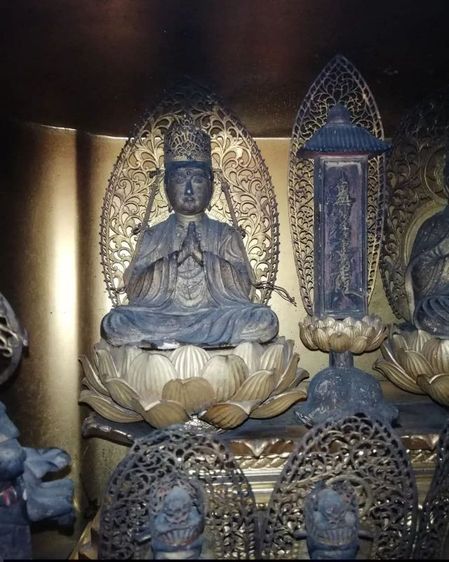 ตู้พระมันดาลาของนิกายนิจิเร็ง
สมัยปลายเอโดะ รูปที่ 5