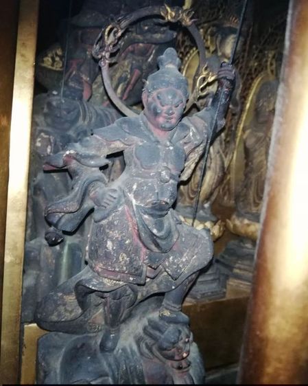 ตู้พระมันดาลาของนิกายนิจิเร็ง
สมัยปลายเอโดะ รูปที่ 8