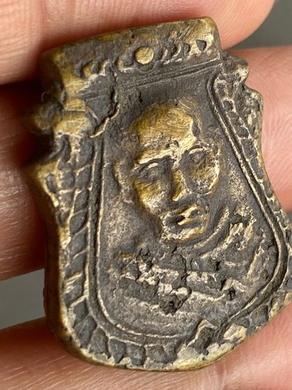 เหรียญหลวงพ่อน้อย รูปที่ 17