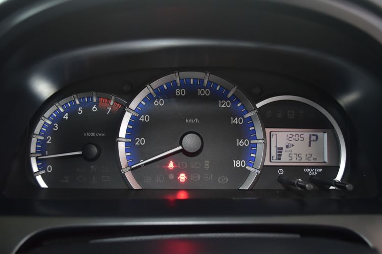 Toyota Avanza 2020 1.5 G Utility-car เบนซิน ไม่ติดแก๊ส เกียร์อัตโนมัติ ขาว รูปที่ 3