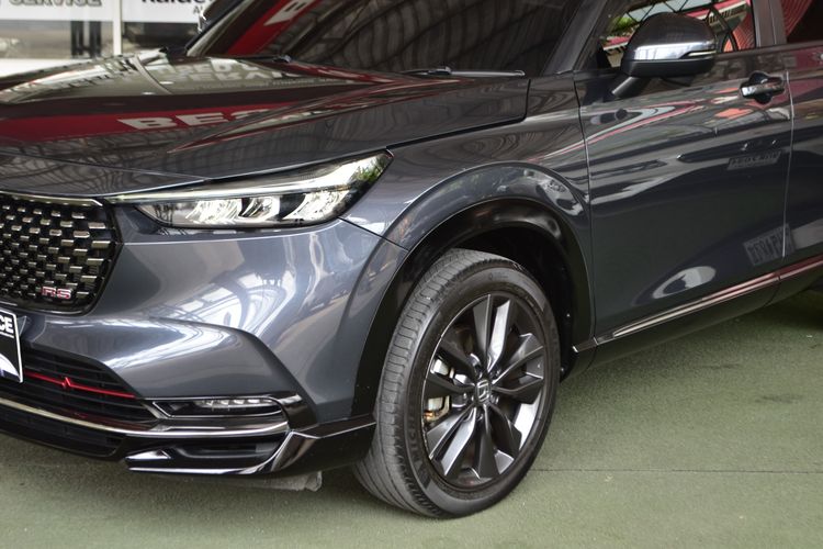 Honda HR-V 2023 1.5 e:HEV RS Utility-car ไฮบริด ไม่ติดแก๊ส เกียร์อัตโนมัติ เทา รูปที่ 3