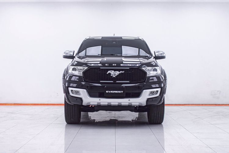 Ford Everest 2017 2.2 Titanium Plus Utility-car ดีเซล ไม่ติดแก๊ส เกียร์อัตโนมัติ ดำ รูปที่ 4