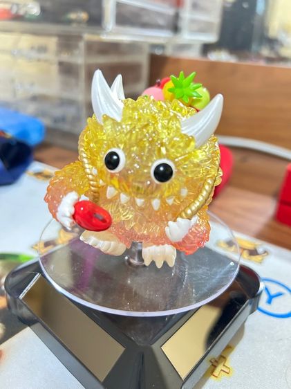 popmart instinc monster รูปที่ 6