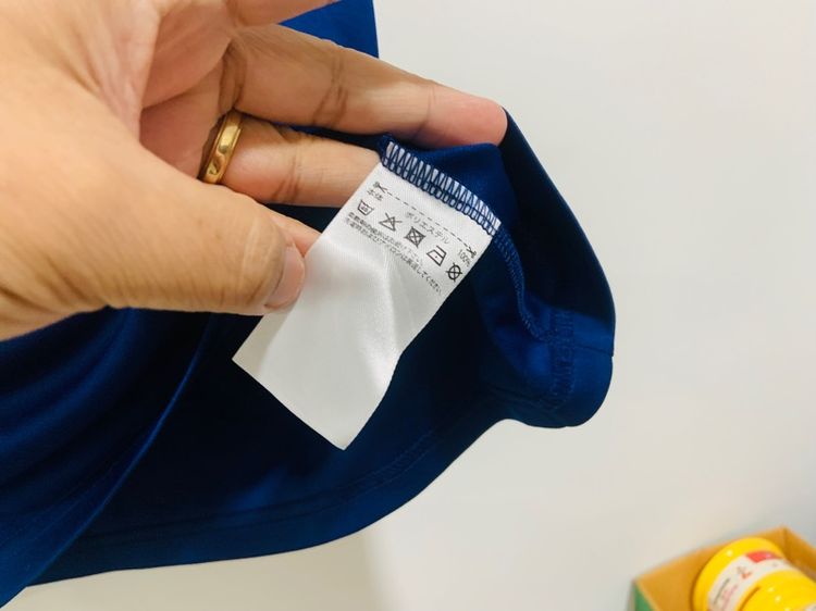 เสื้อกีฬาที่ชาติ JAPAN by Adidas แท้ 💯 size L ขนาด อก 20.5 ยาว 27 นิ้ว สภาพใหม่มาก ดีเทลสวย เนื้อผ้าดีมากนิ่มใส่สบาย หายากน่าสะสมครับ รูปที่ 4