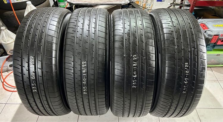 YOKOHAMA 235 60 18 Japan มือสอง
